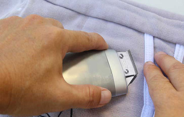 پرز لباس - ریش تراش الکتریکی